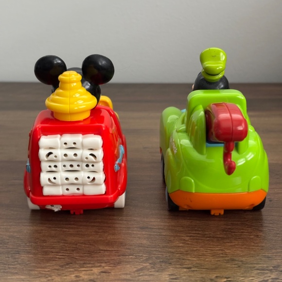 VTech Go! Go! Smart Wheels Disney MICKEY MOUSE Fire Truck GOOFY Tow Truck WORKS - Picture 5 of 7